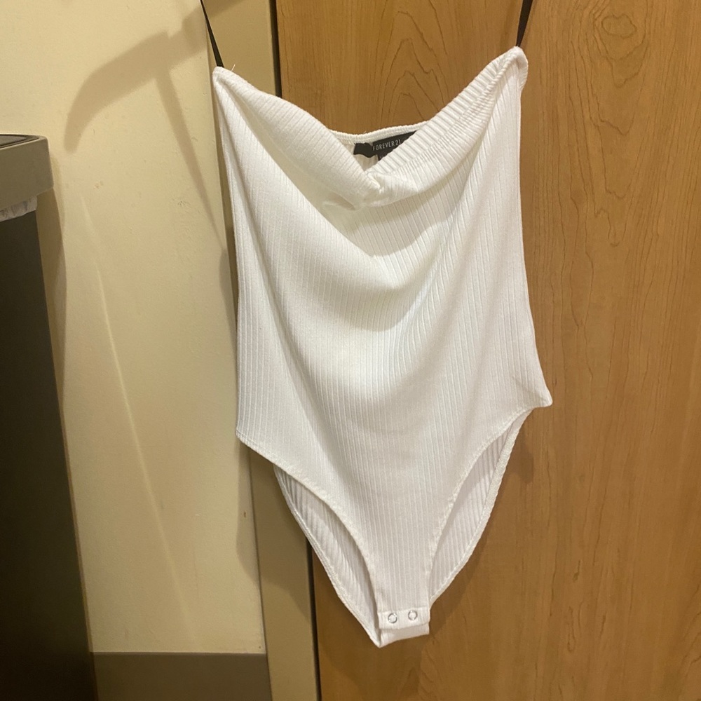 Strapless white body suit
